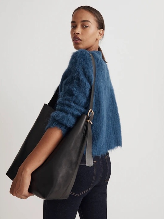 Madewell Handbags - NWT Madwell The Essential Leather Tote/Bucket/Shoulder Bag - Black